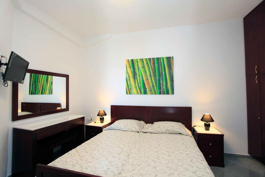 Stegadi Apartments Síkinos Chambre photo